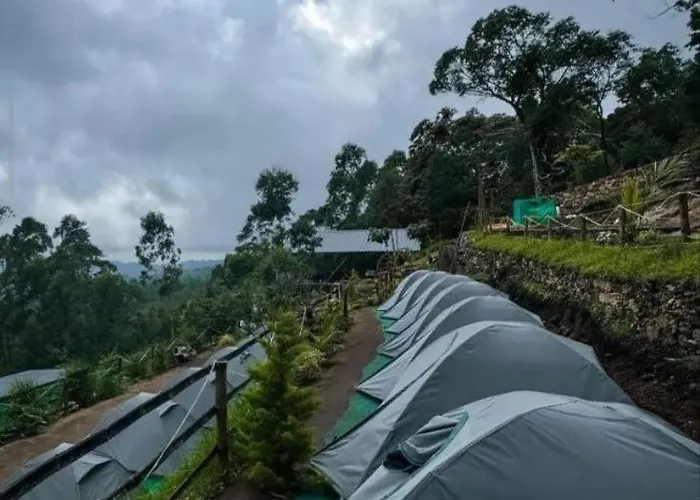 Kolukkumalai Camp Bookings